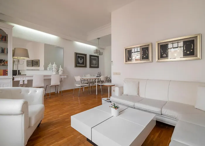 U-nique Creu Coberta Ii